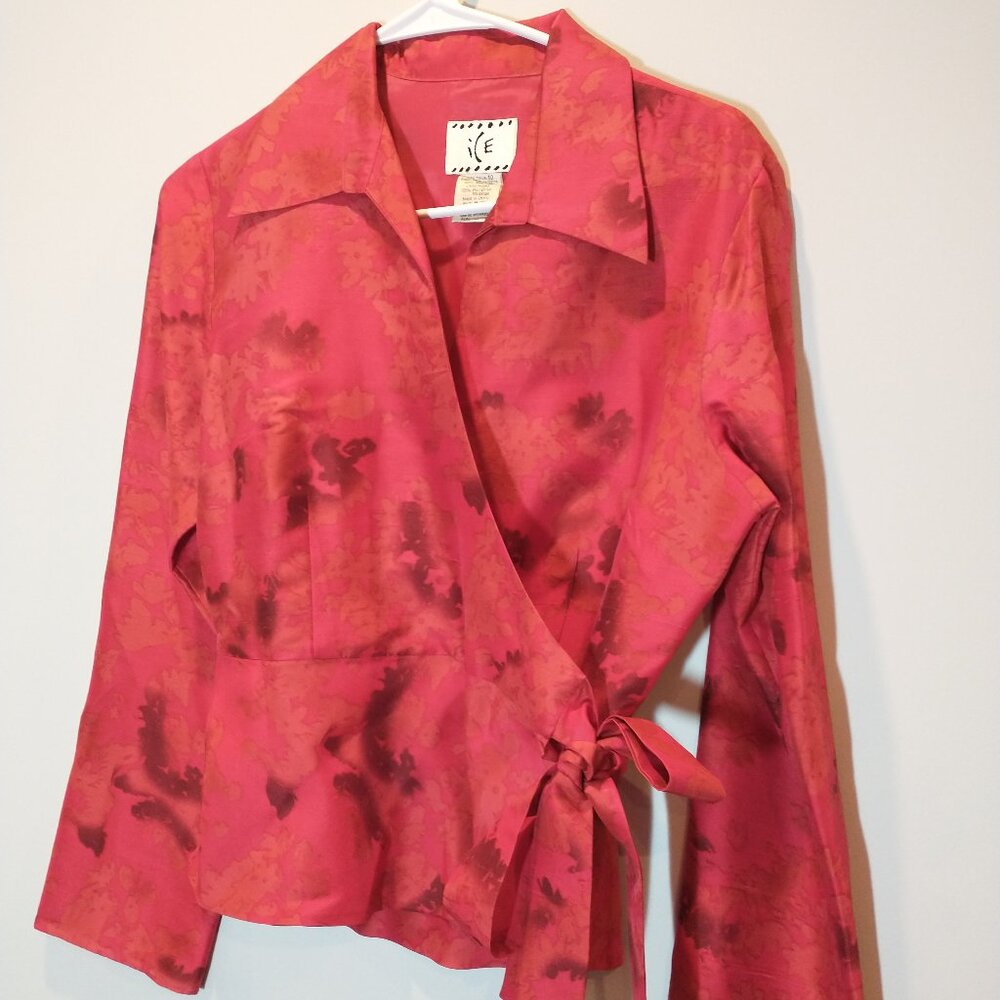NWOT Ice Silk Wrap Front Jacket with Floral Design Size 10